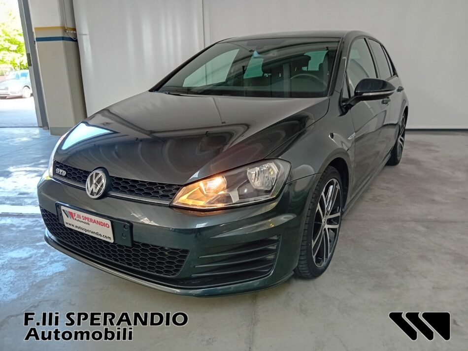 VOLKSWAGEN GOLF GTD 2.0 TDI 5P. BLUEMOTION TECHNOLOGY-Array