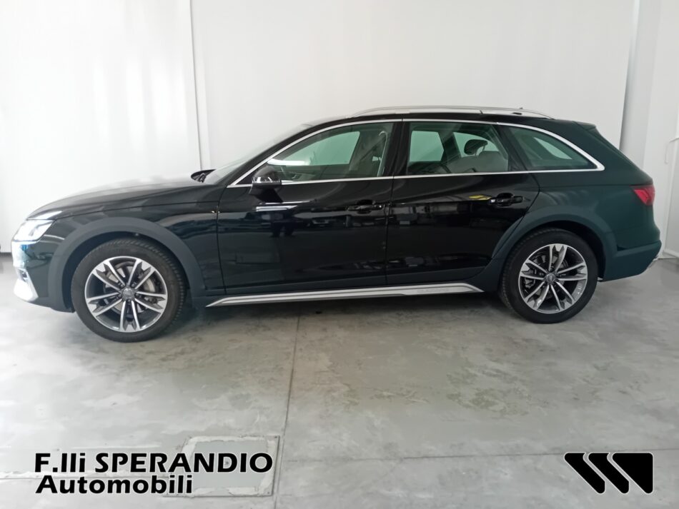 AUDI A4 ALLROAD QUATTRO BUSINESS EVOLUTION 40TDI 190CV S-TRONIC-Array