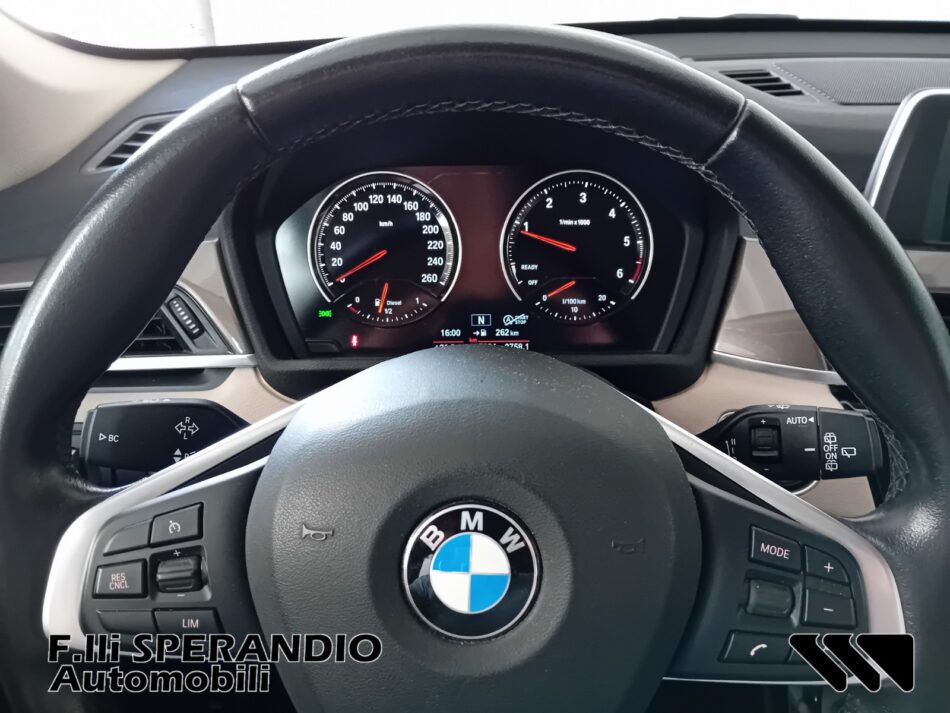 BMW X1 XDRIVE 18D XLINE-Array