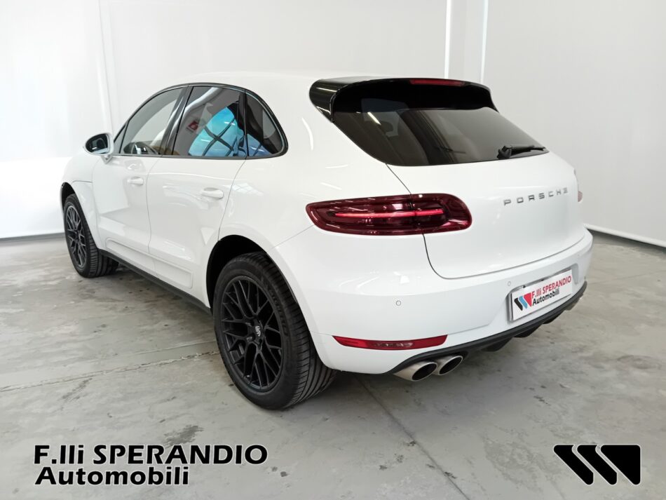 PORSCHE MACAN 3.0 S DIESEL-Array