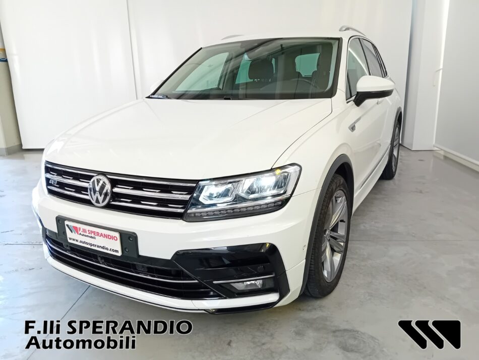 VOLKSWAGEN TIGUAN 2.0TDI DSG SPORT BLUEMOTION TECHNOLOGY-Array