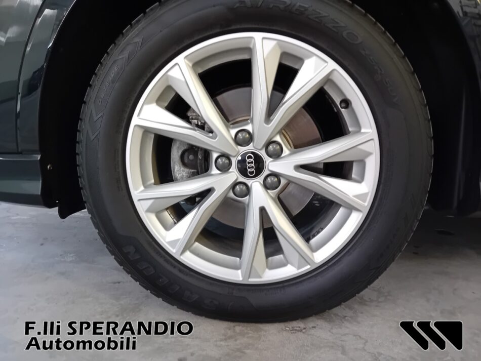 AUDI Q3 SPORTABCK 35TDI S-TRONIC QUATTRO S-LINE-Array