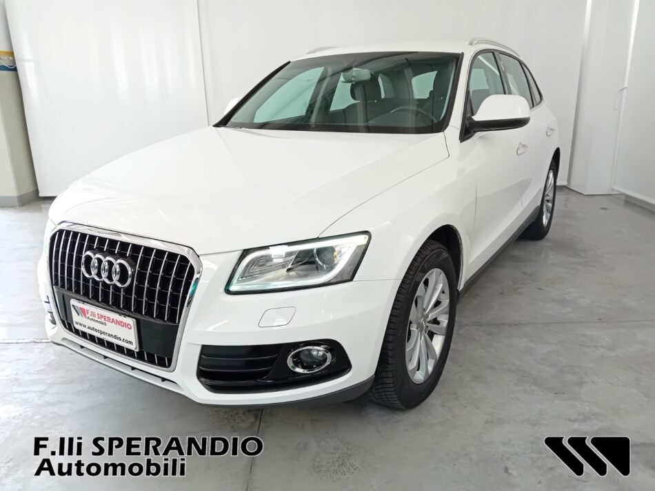 AUDI Q5 2.0TDI 150CV ADVANCED-Array