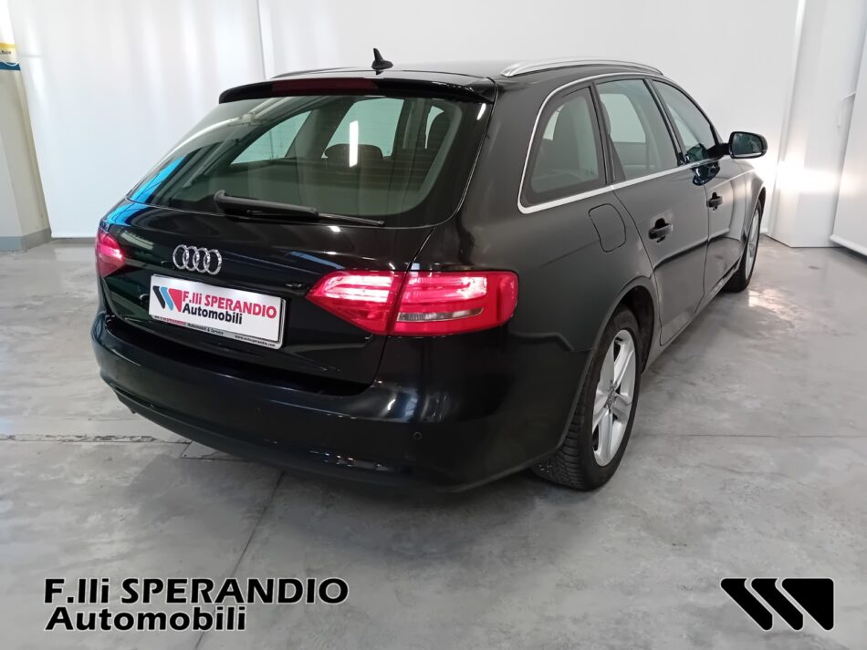 AUDI A4 AVANT 2.0TDI 150CV MULTITRONIC BUSINESS-Array