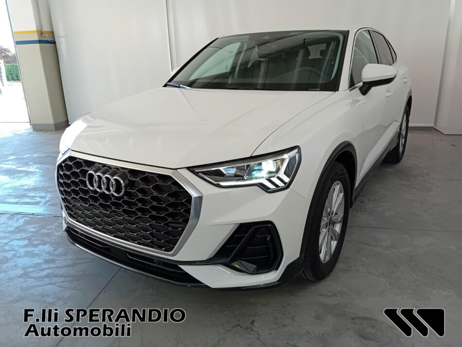 AUDI Q3 SPORTBACK BUSINESS PLUS 35TFSI 150CV S-TRONIC-Array